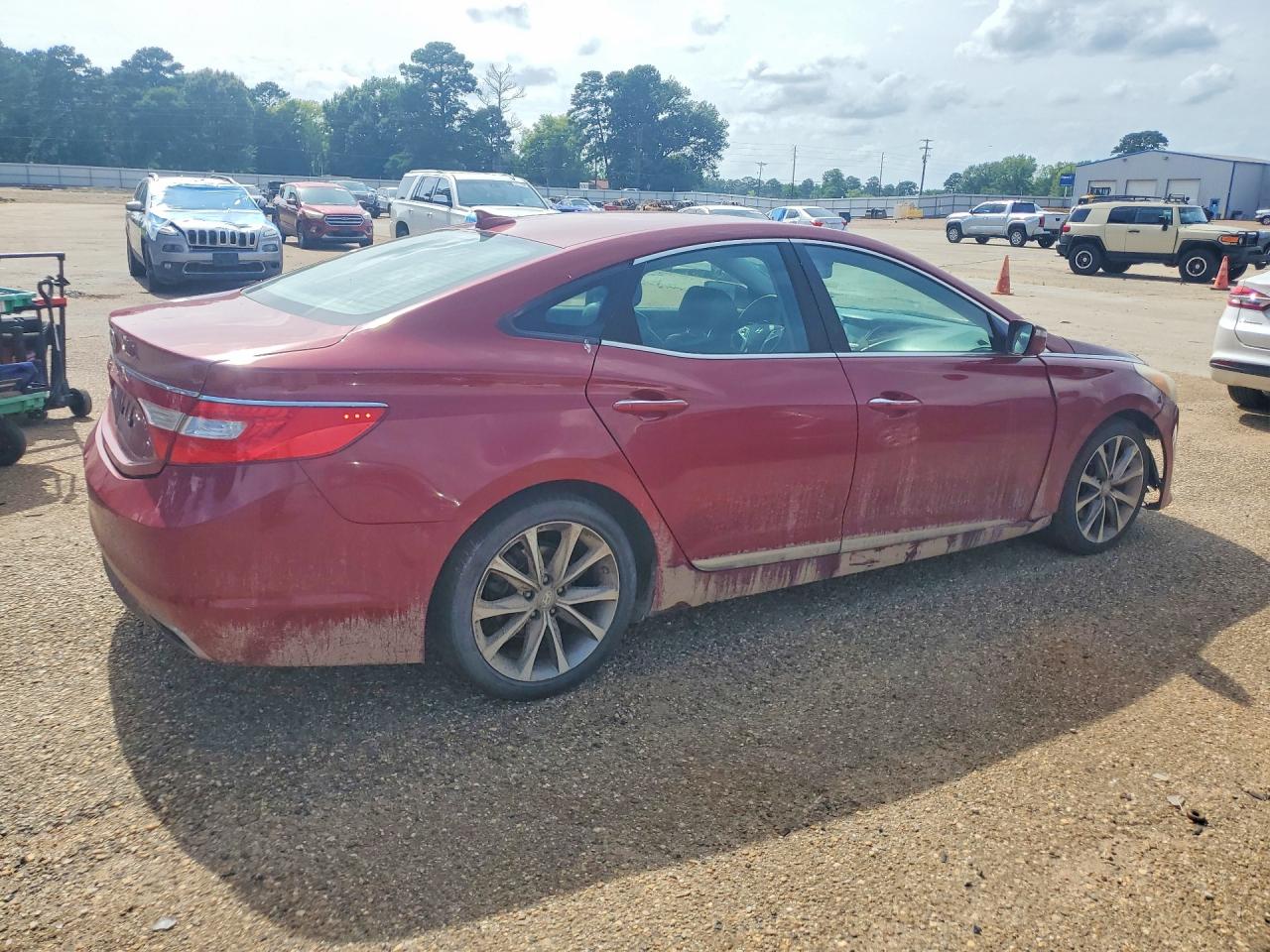 2015 HYUNDAI AZERA