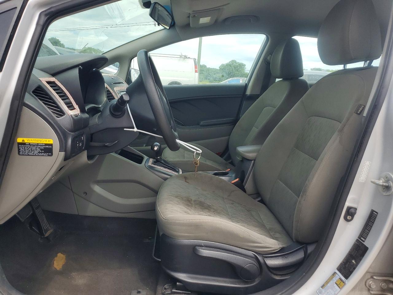 2015 KIA FORTE