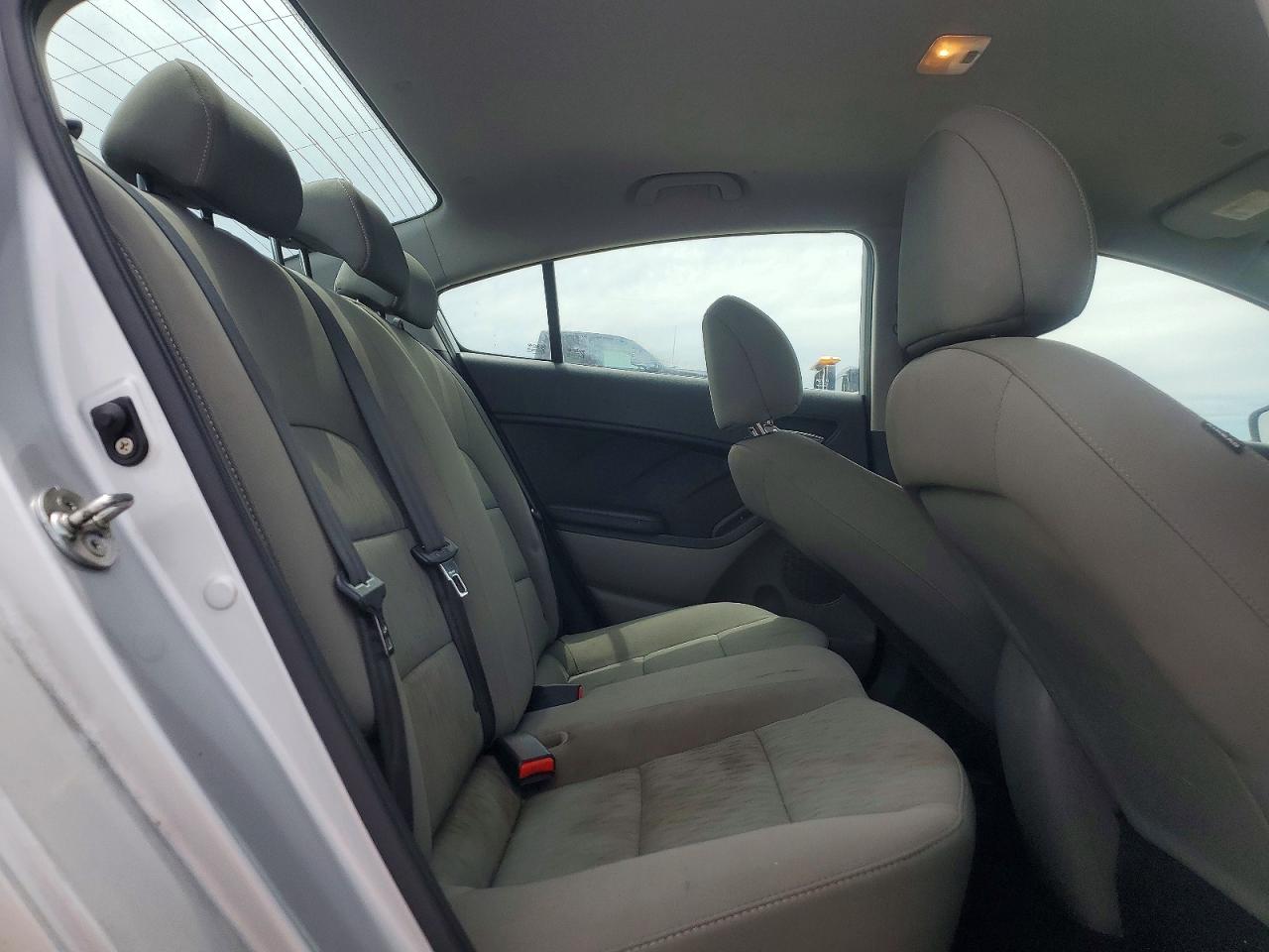 2015 KIA FORTE