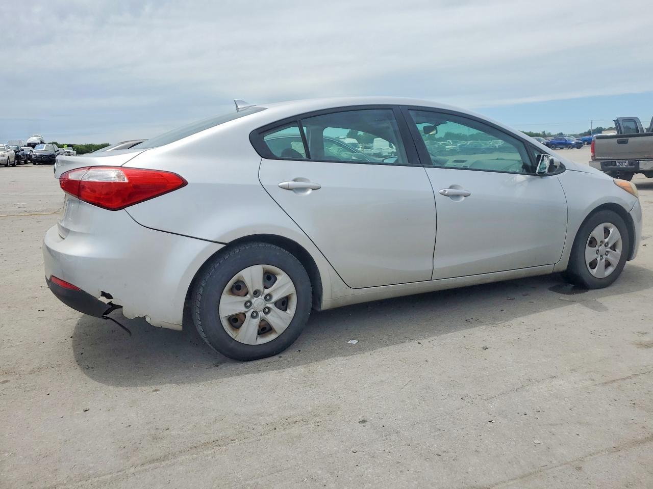 2015 KIA FORTE