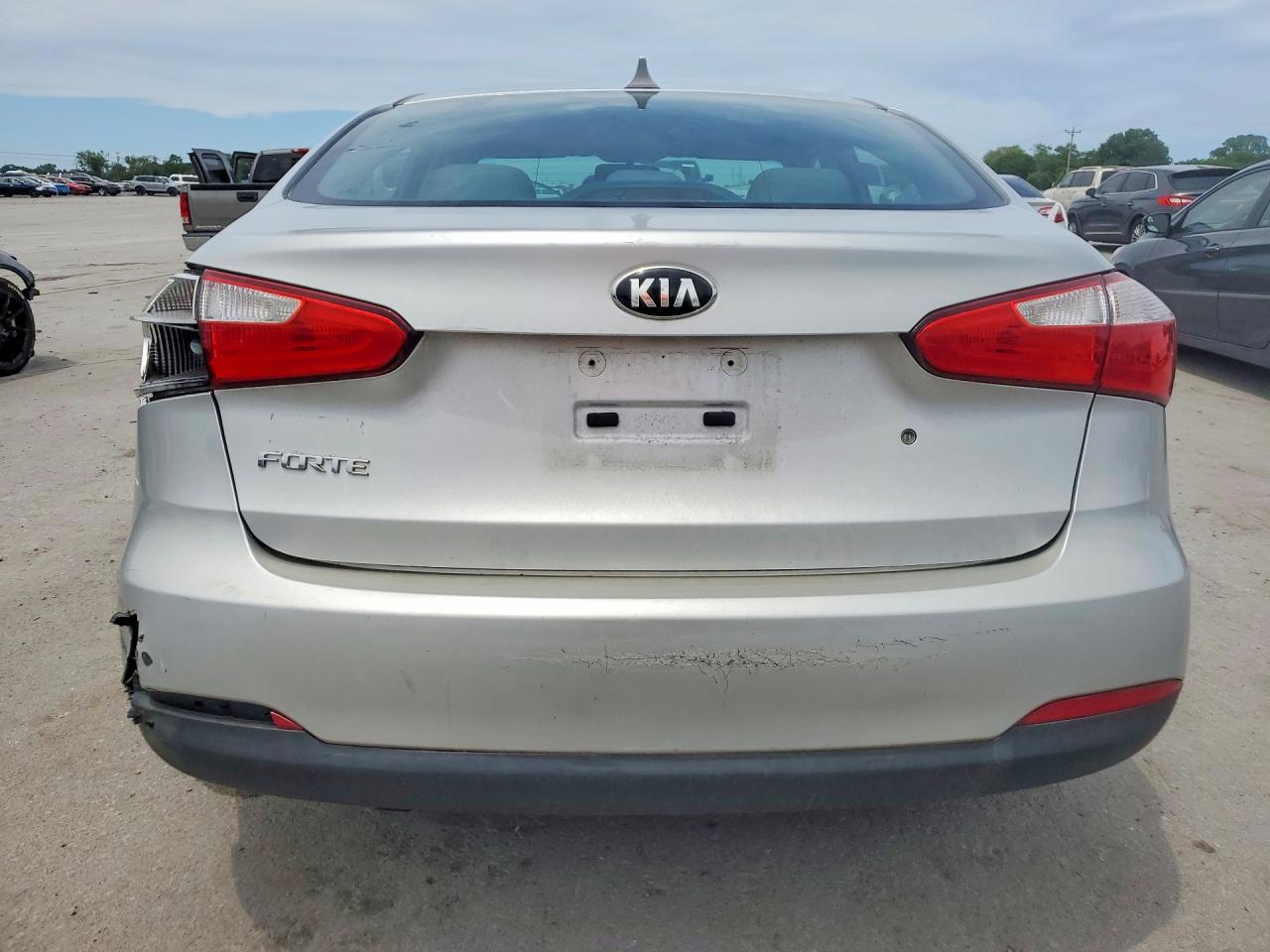 2015 KIA FORTE