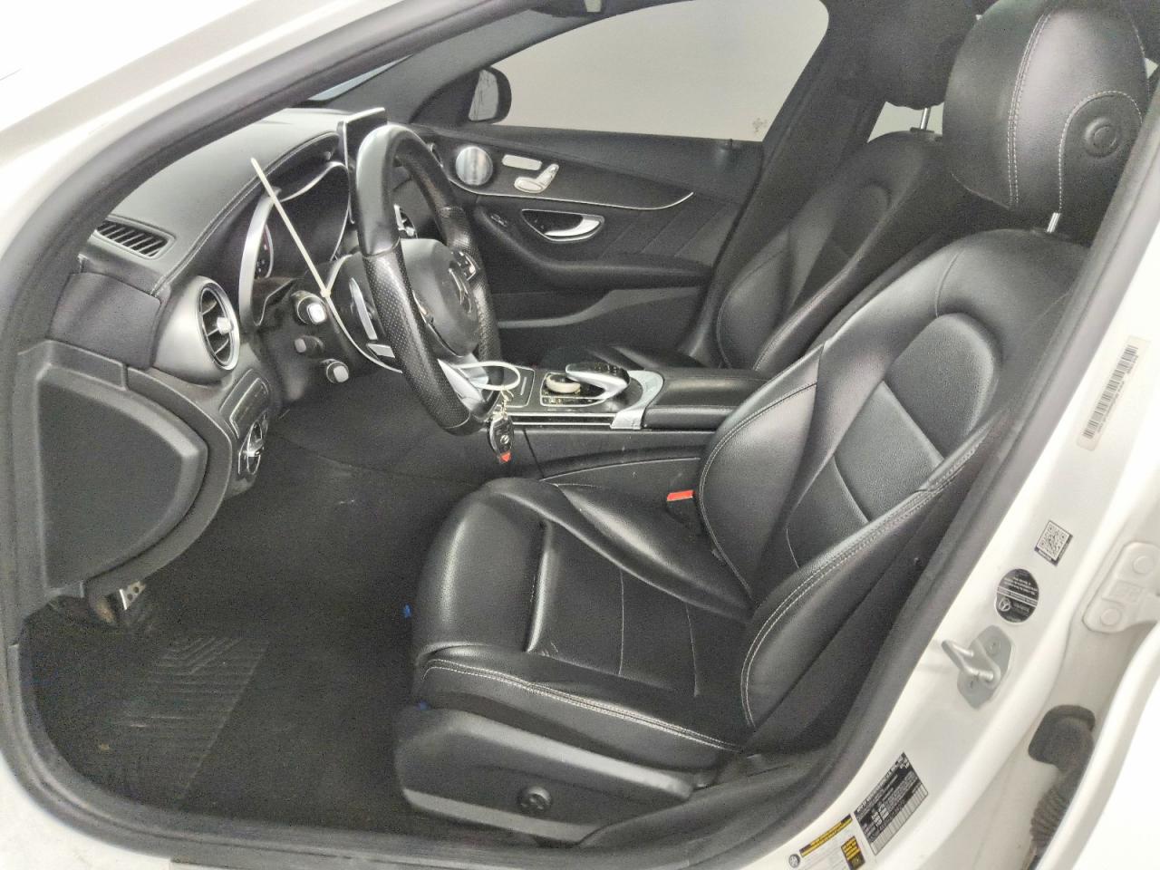 2016 MERCEDES-BENZ C-CLASS