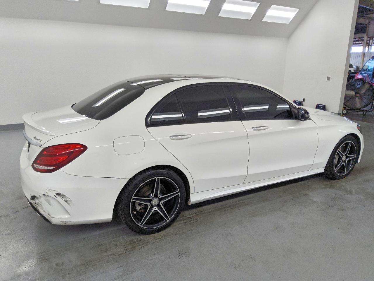 2016 MERCEDES-BENZ C-CLASS