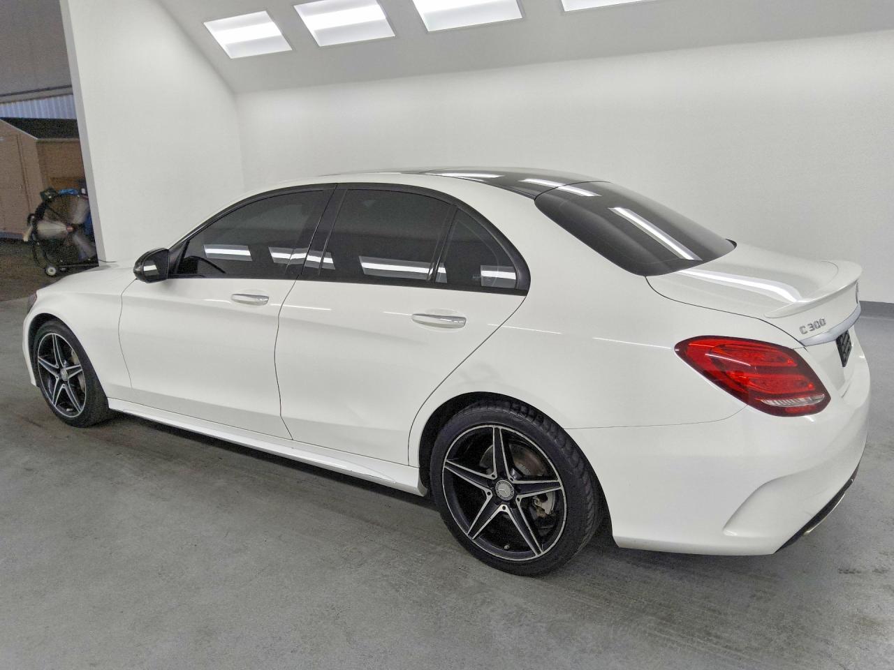 2016 MERCEDES-BENZ C-CLASS