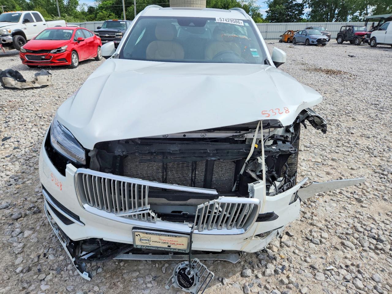 2019 VOLVO XC90