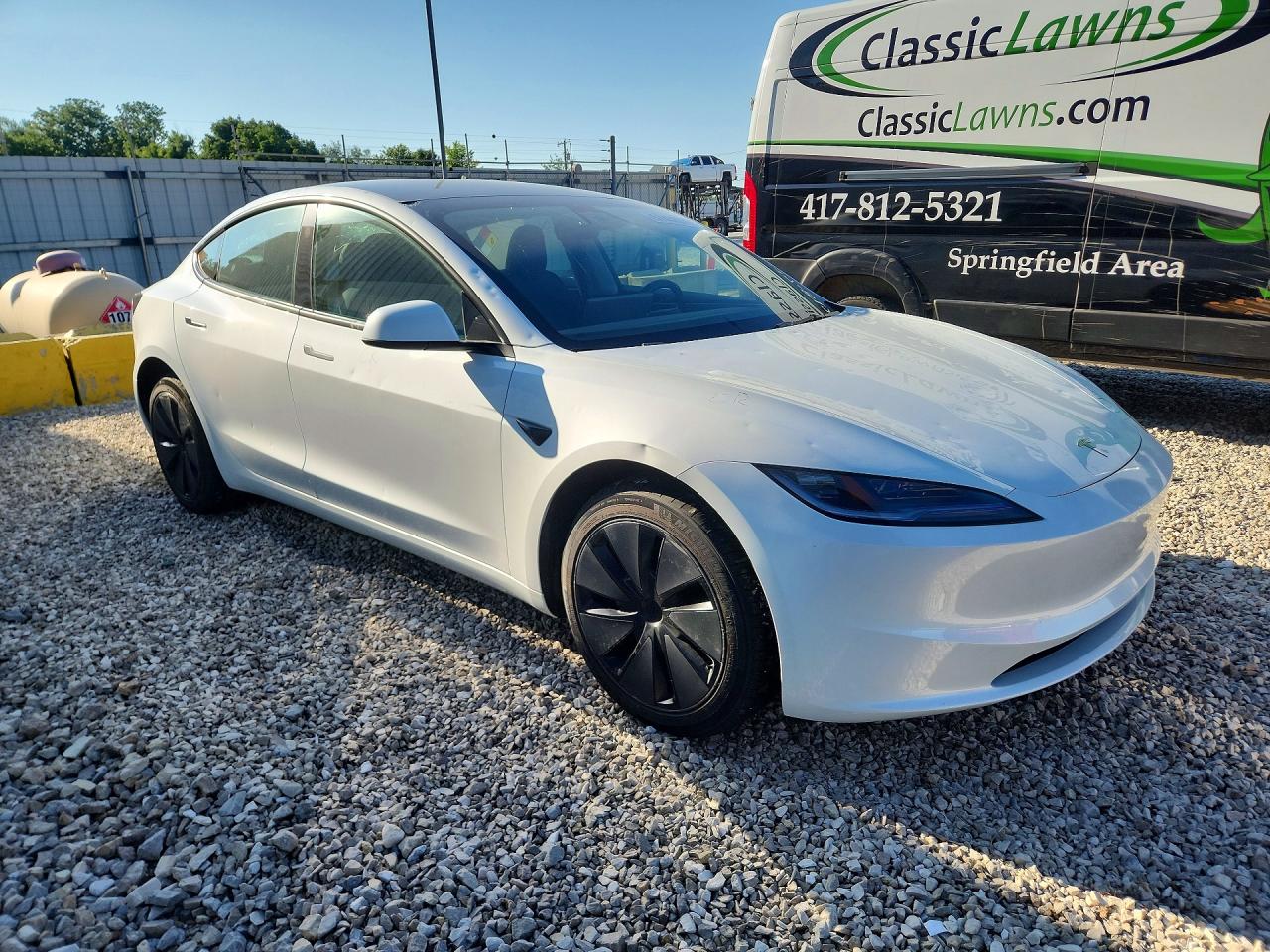 2025 TESLA MODEL 3