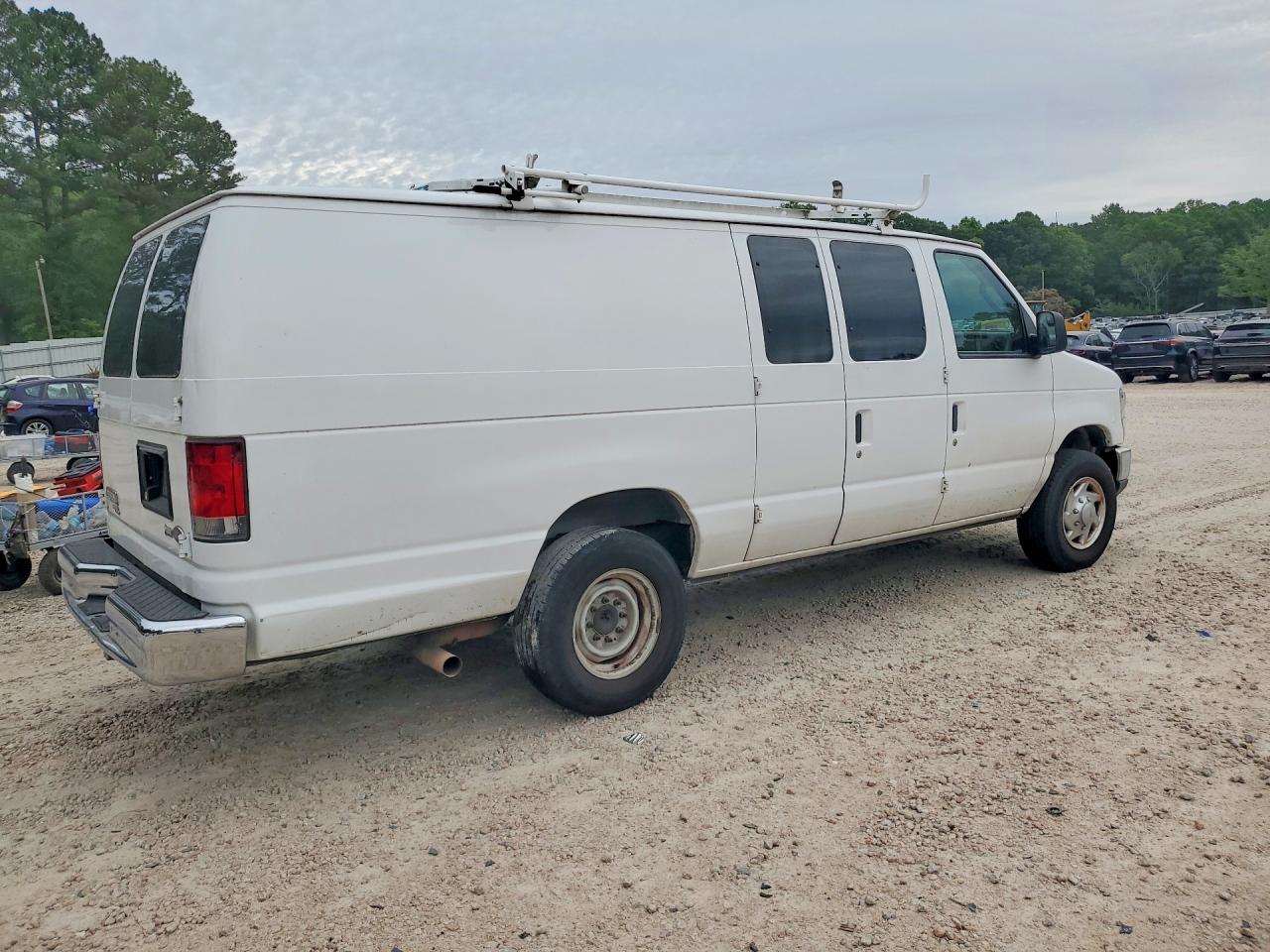 2014 FORD ECONOLINE