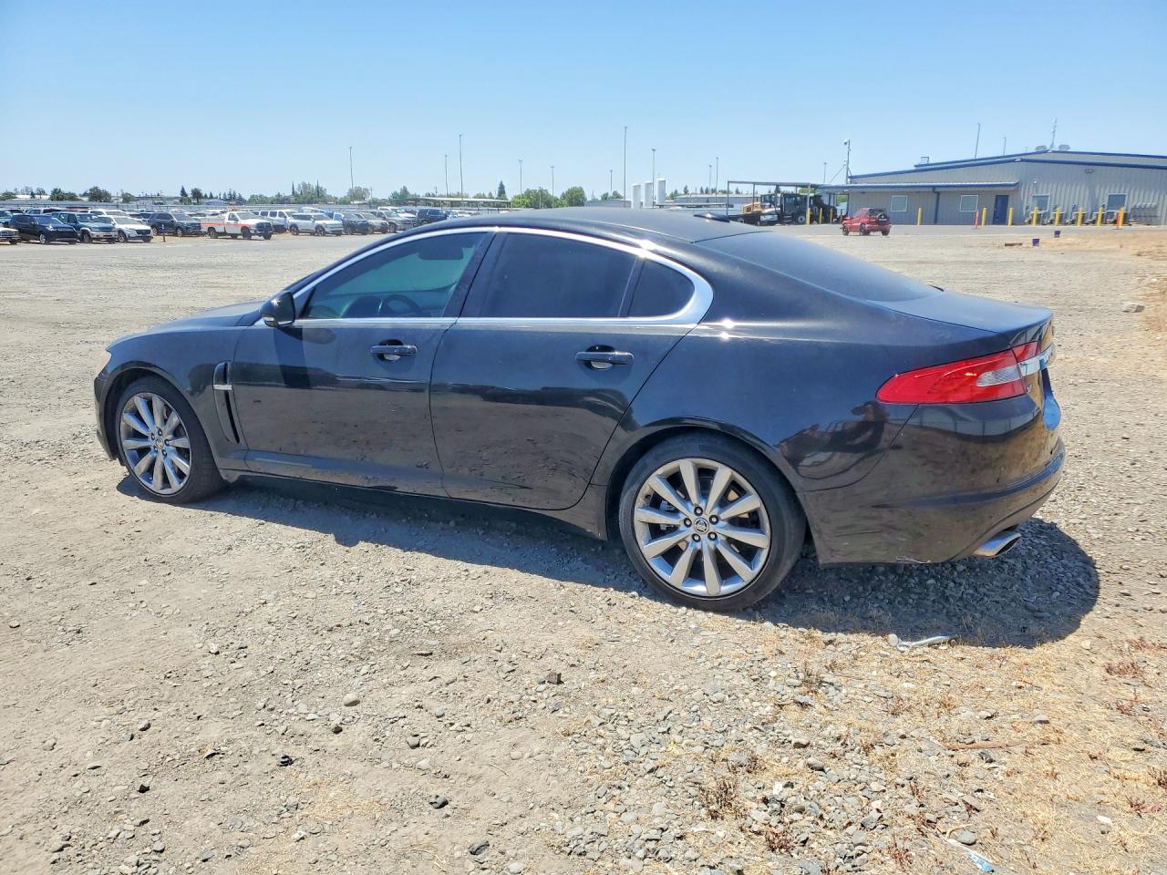 2010 JAGUAR XF