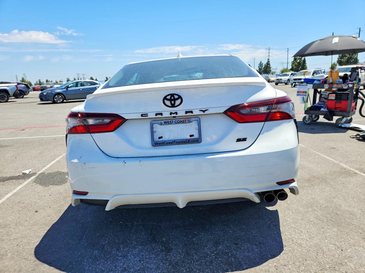 2024 TOYOTA CAMRY