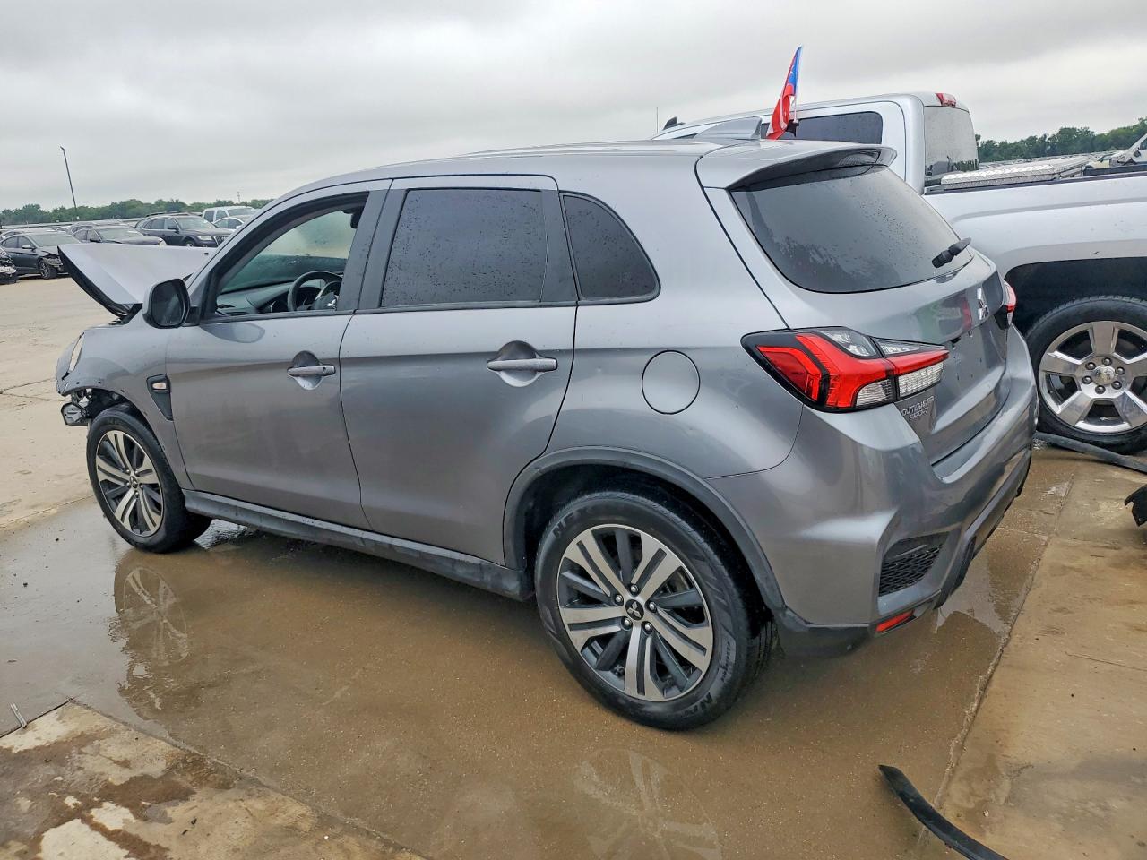 2023 MITSUBISHI OUTLANDER