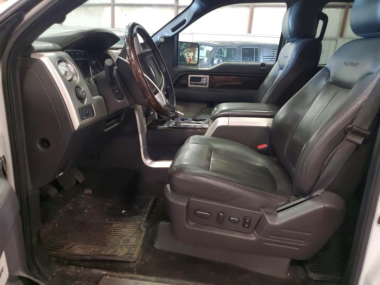 2013 FORD F150