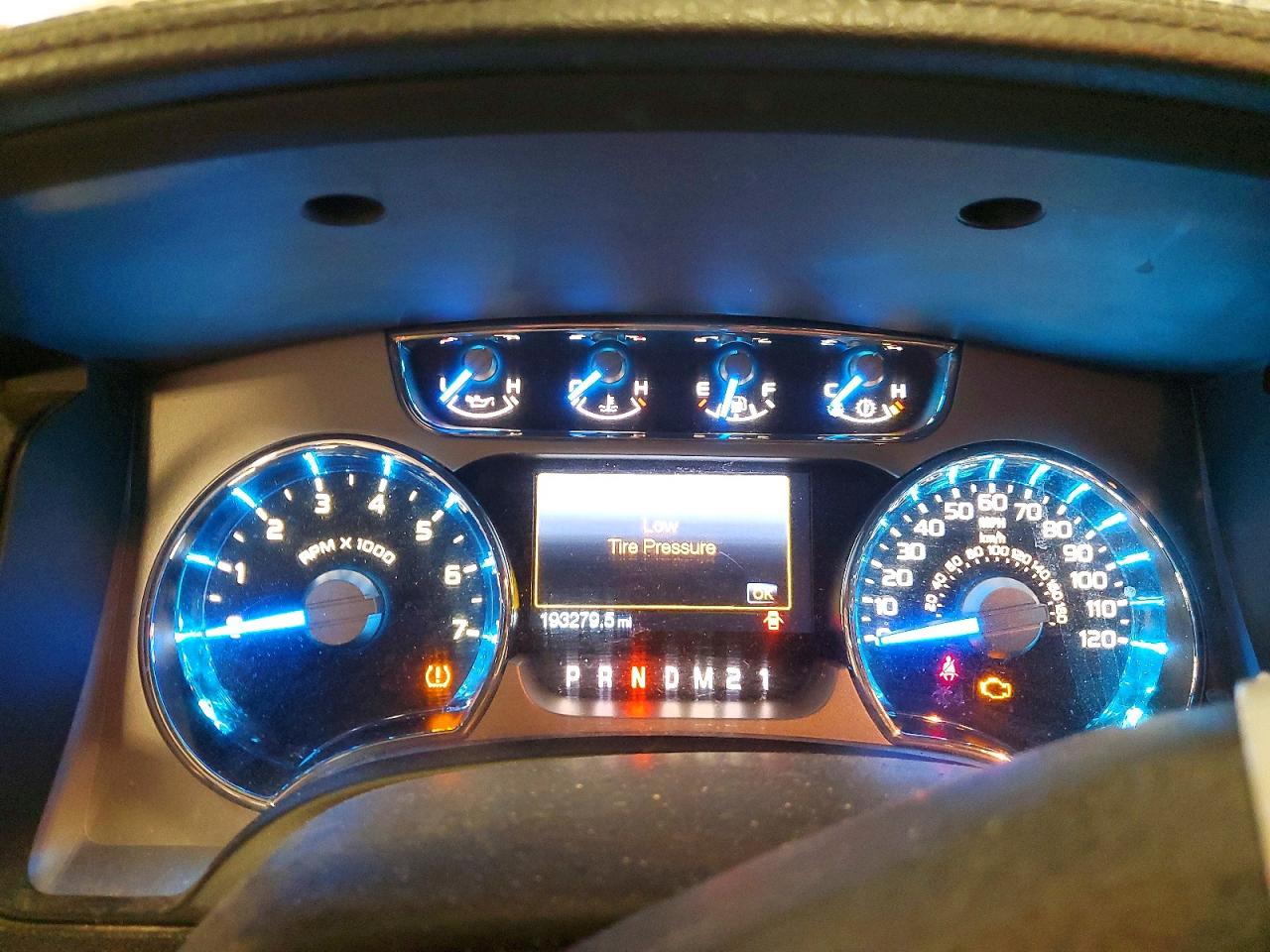 2013 FORD F150