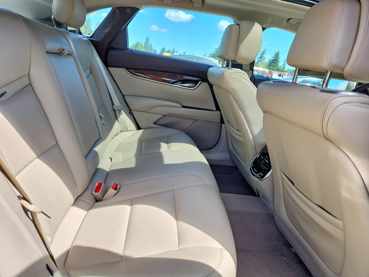 2013 CADILLAC XTS