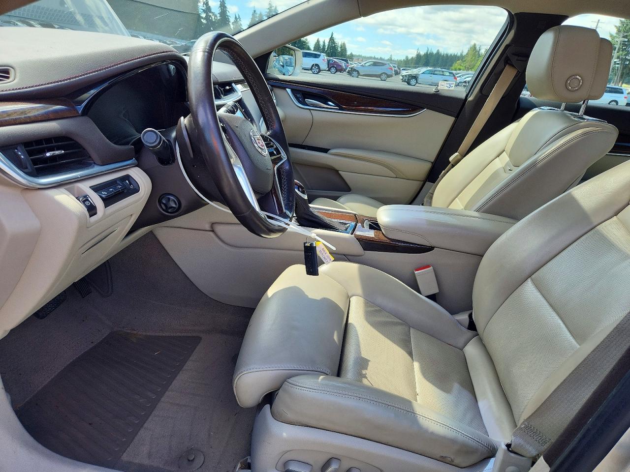 2013 CADILLAC XTS