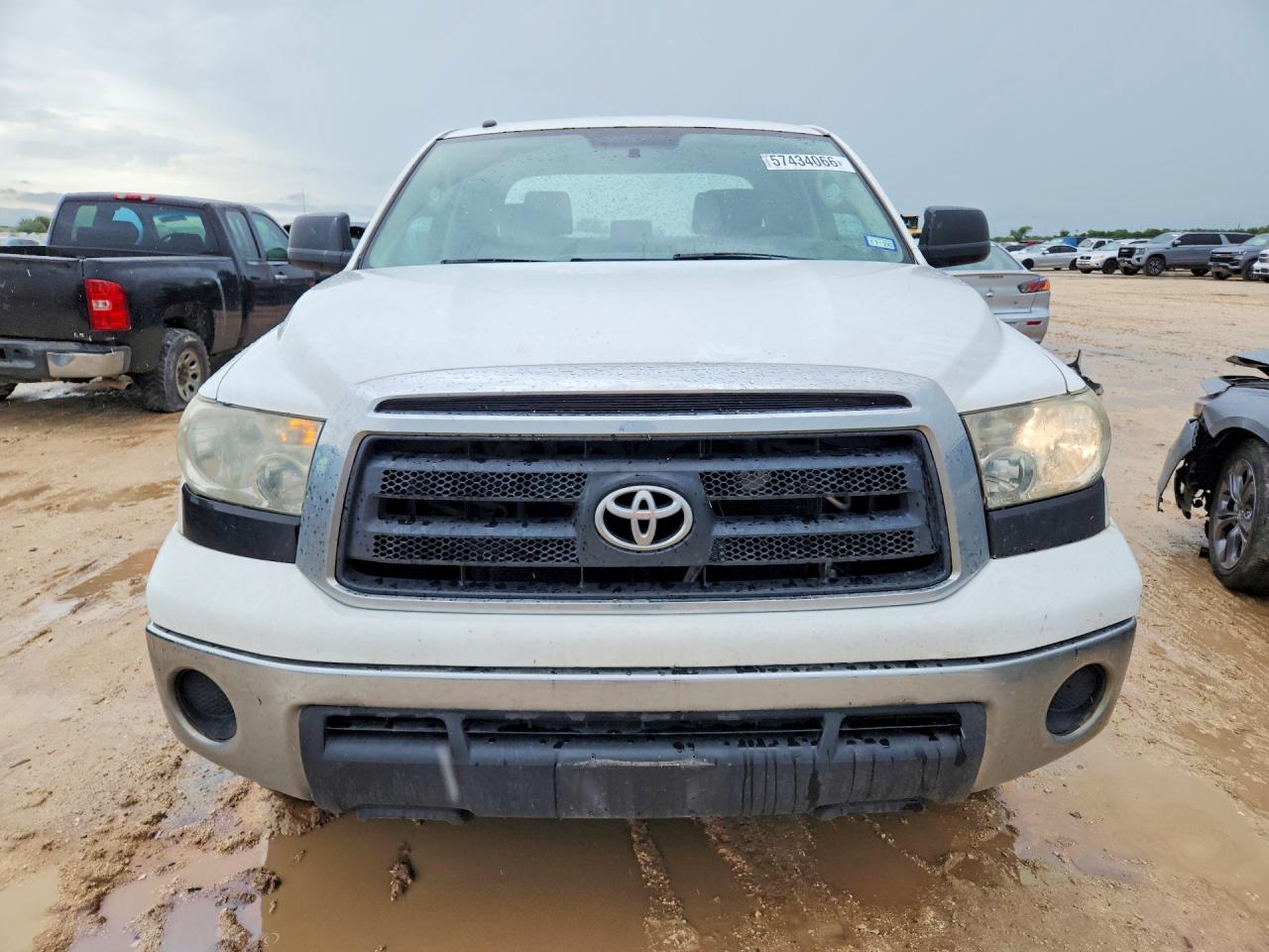 2013 TOYOTA TUNDRA