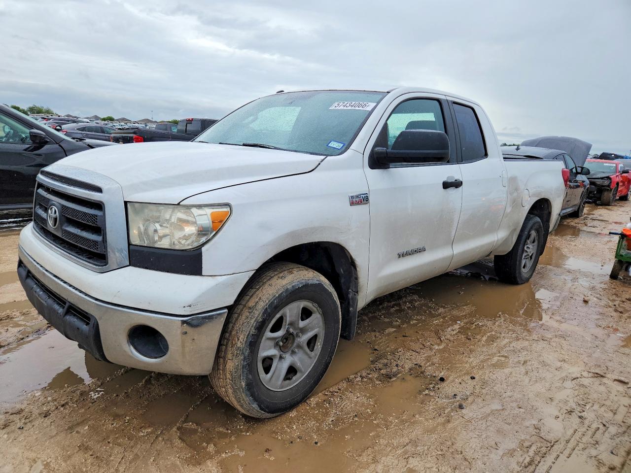 2013 TOYOTA TUNDRA