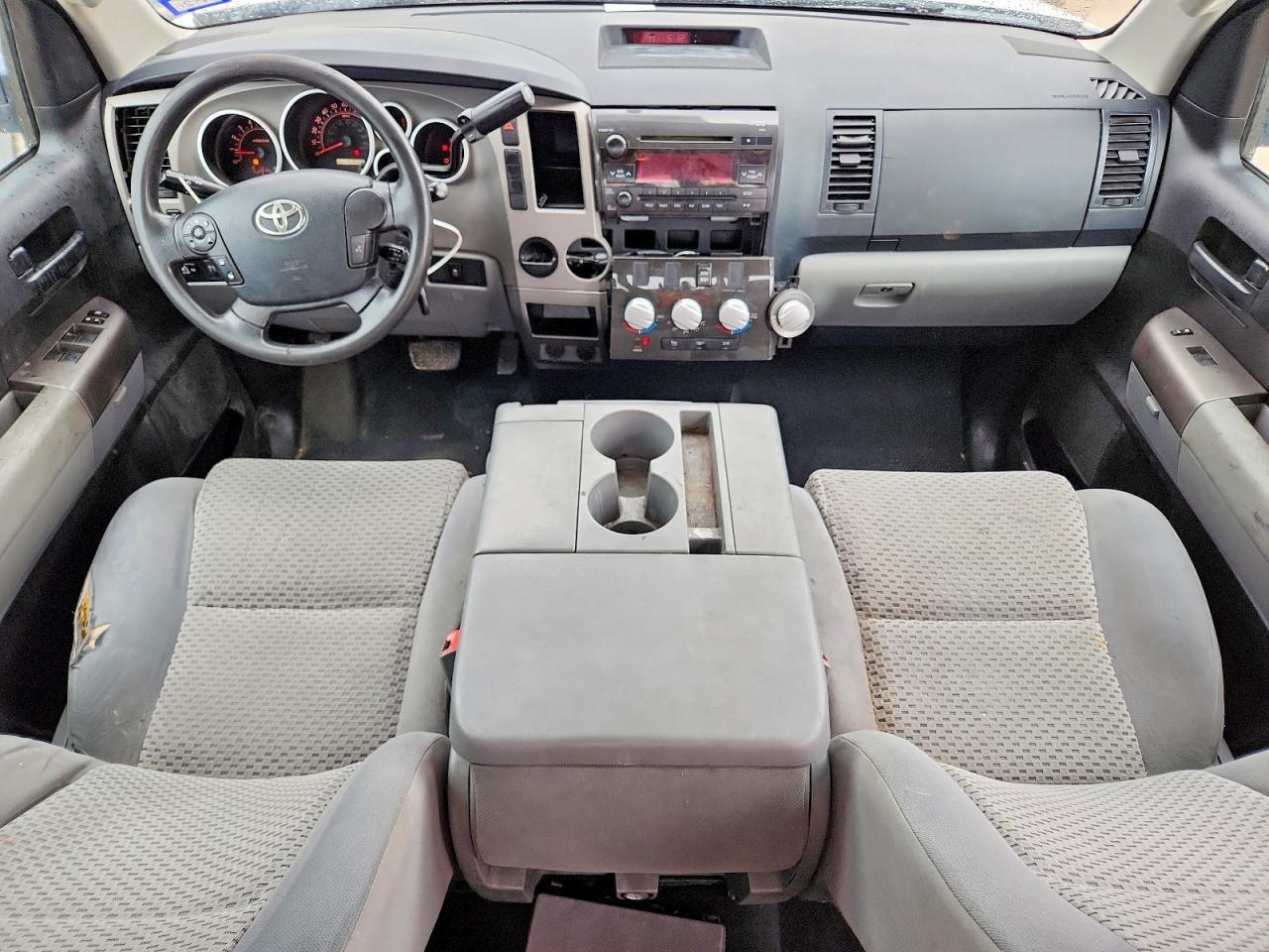 2013 TOYOTA TUNDRA