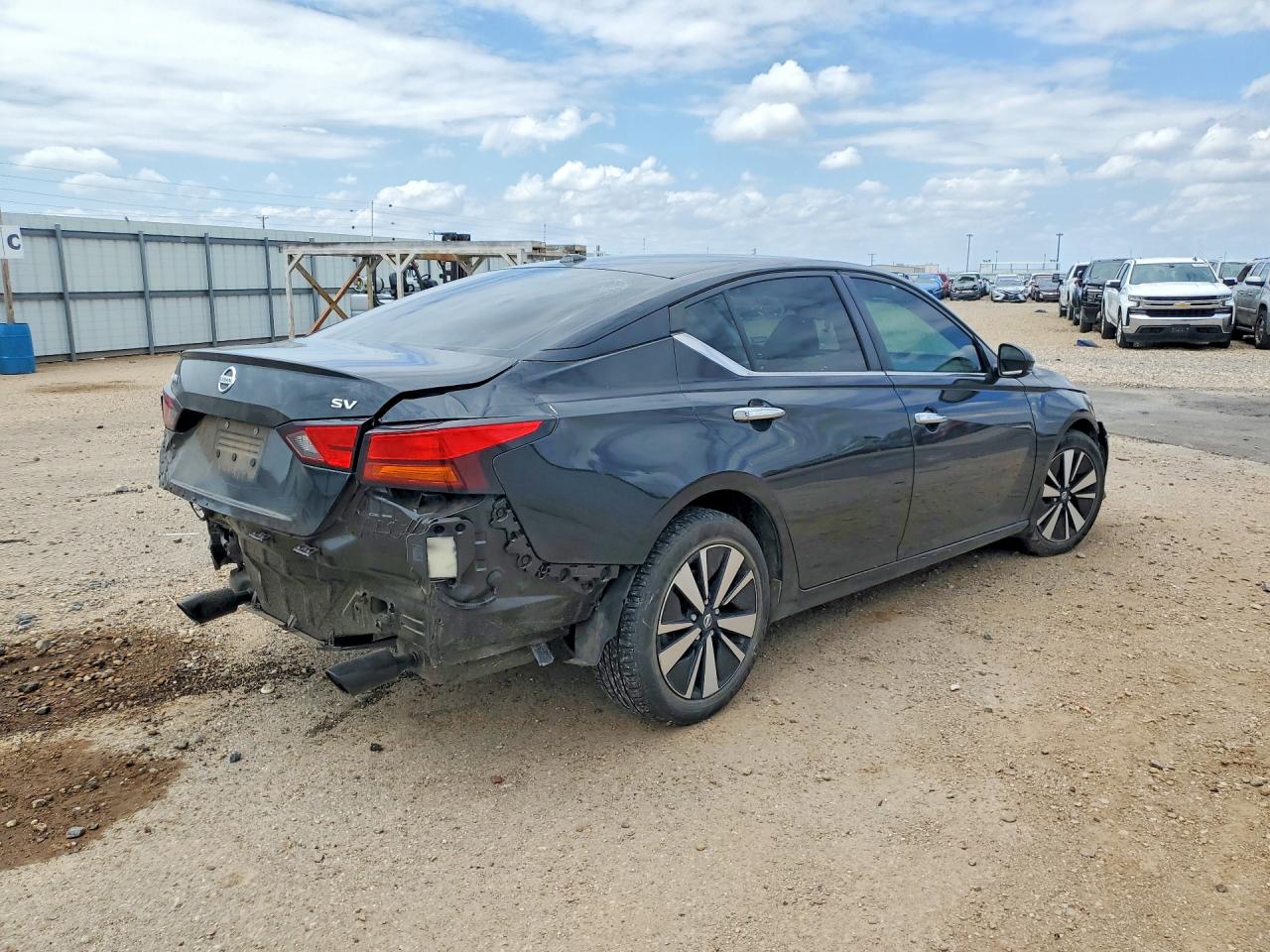 2021 NISSAN ALTIMA