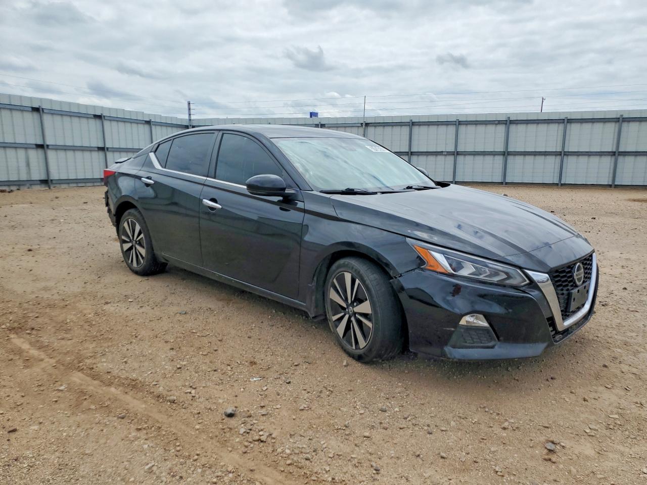 2021 NISSAN ALTIMA