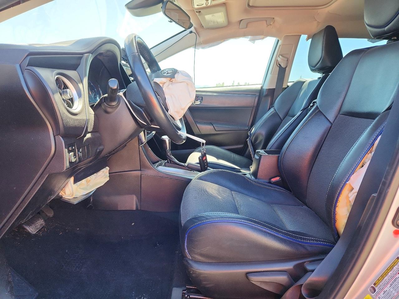 2017 TOYOTA COROLLA