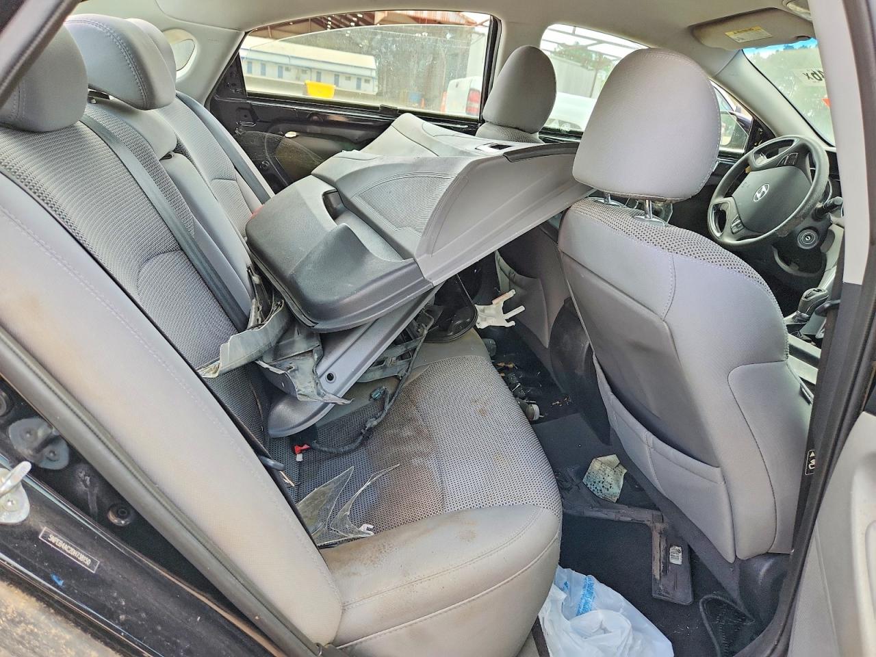 2013 HYUNDAI SONATA