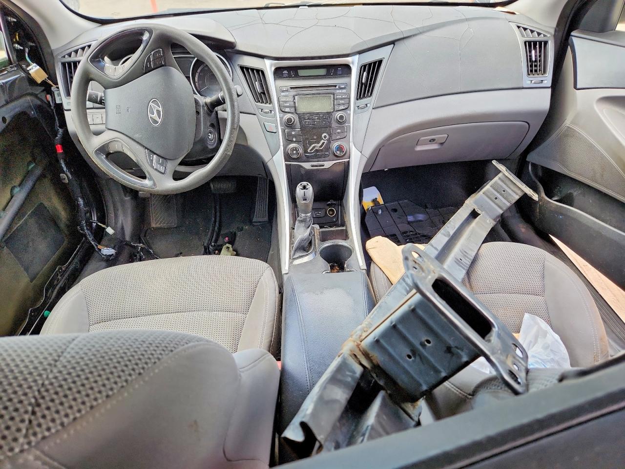 2013 HYUNDAI SONATA