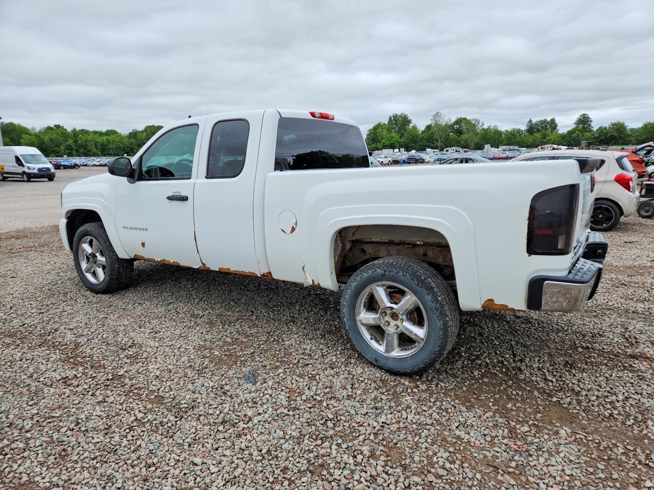 2011 CHEVROLET SILVERADO