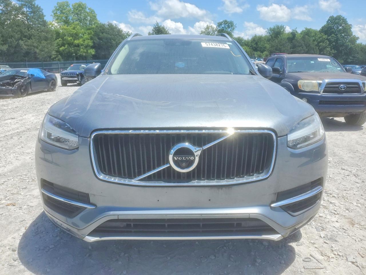 2017 VOLVO XC90