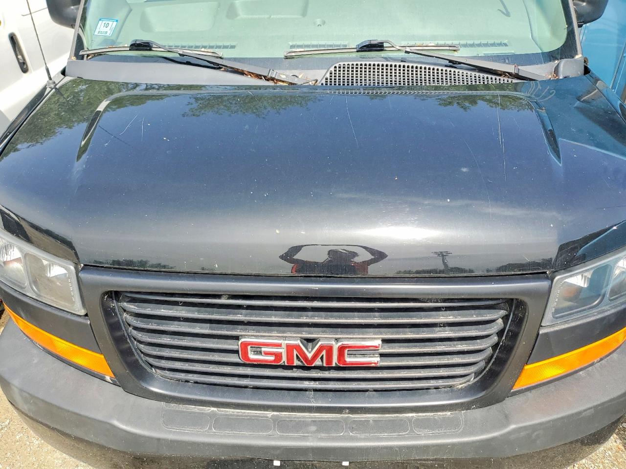 2021 GMC SAVANA
