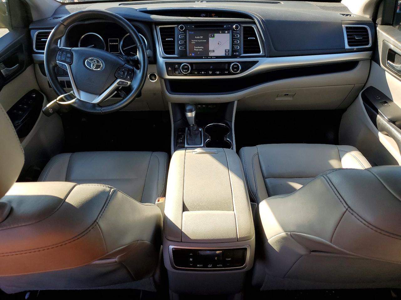 2019 TOYOTA HIGHLANDER