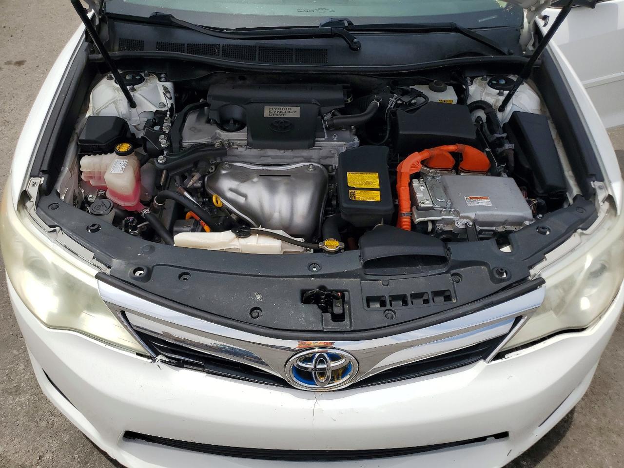 2014 TOYOTA CAMRY SOLA