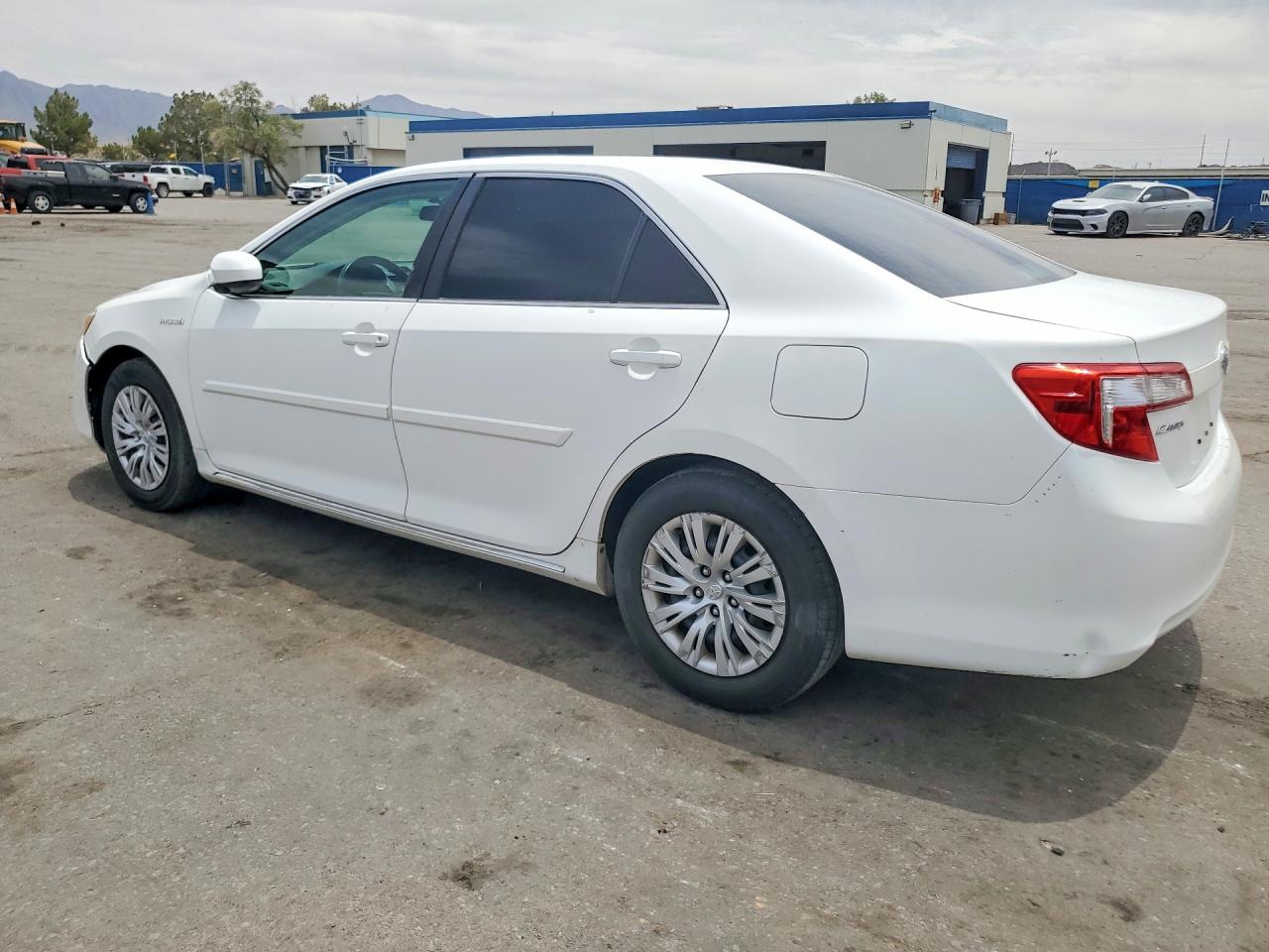 2014 TOYOTA CAMRY SOLA