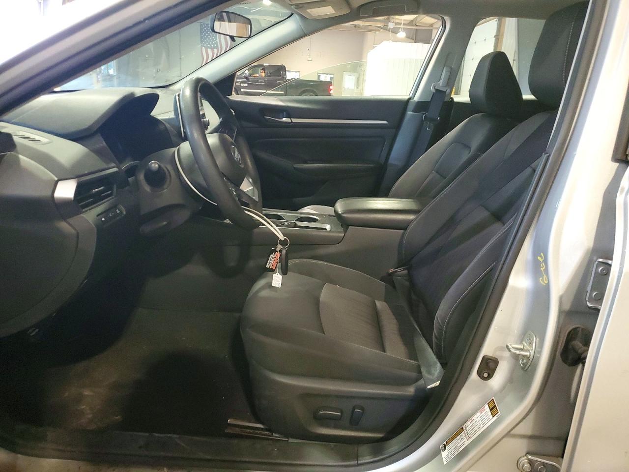 2022 NISSAN ALTIMA