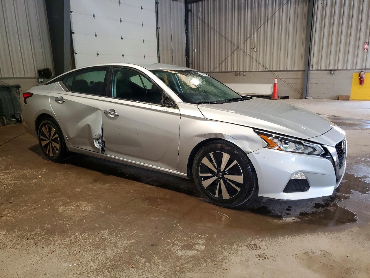 2022 NISSAN ALTIMA