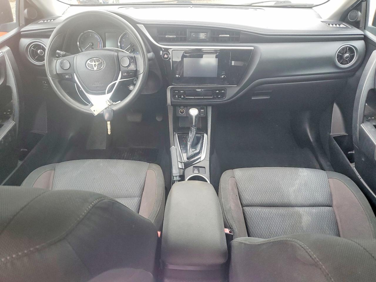 2019 TOYOTA COROLLA