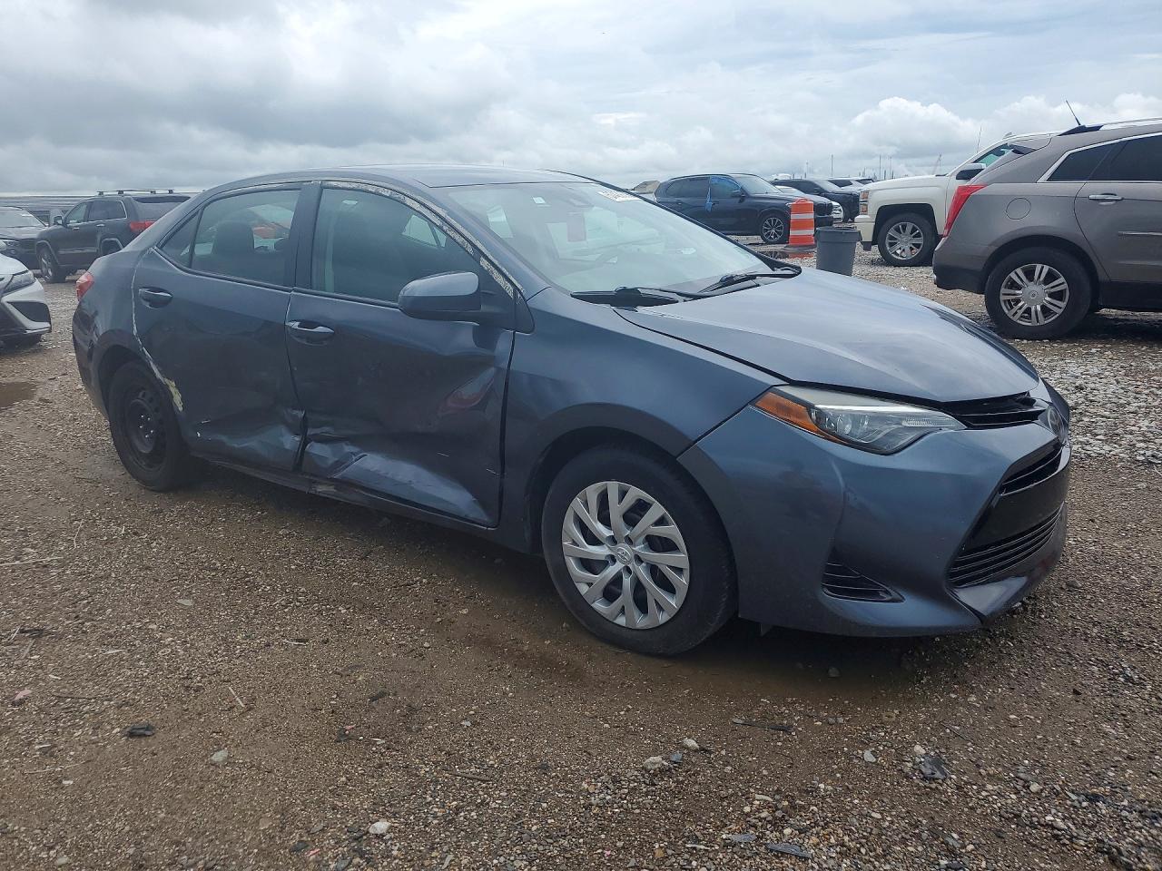 2019 TOYOTA COROLLA