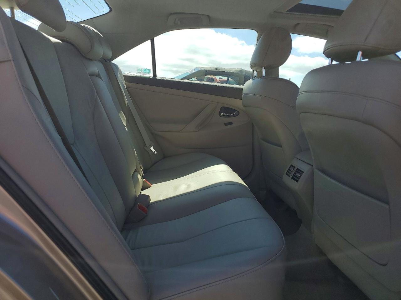 2009 TOYOTA CAMRY