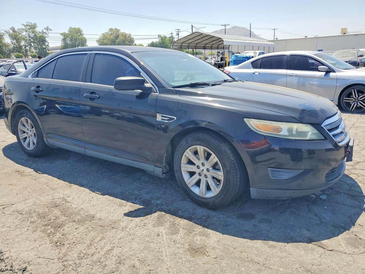 2012 FORD TAURUS