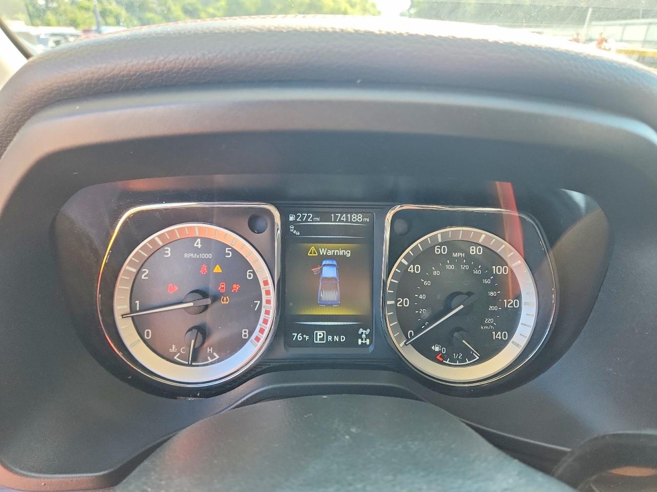 2017 NISSAN TITAN