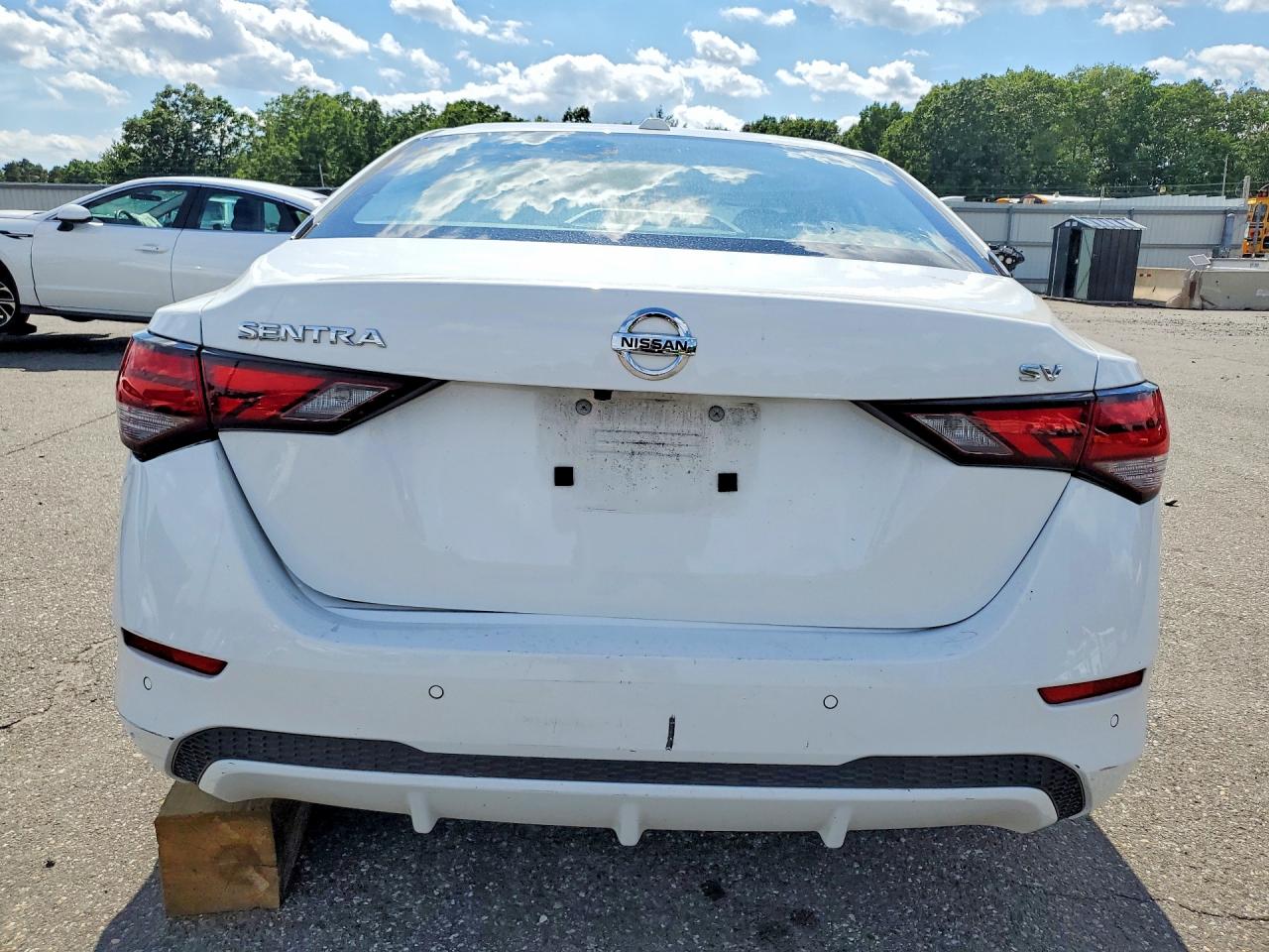 2023 NISSAN SENTRA