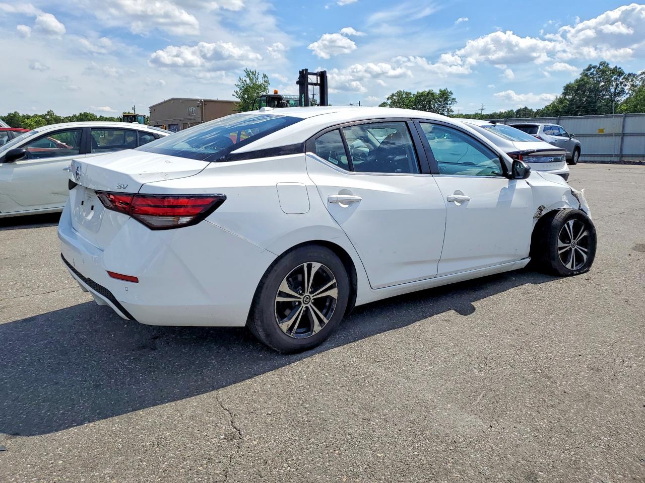 2023 NISSAN SENTRA