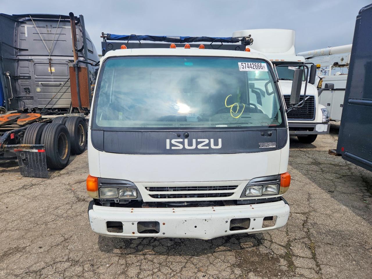 2004 ISUZU NPR
