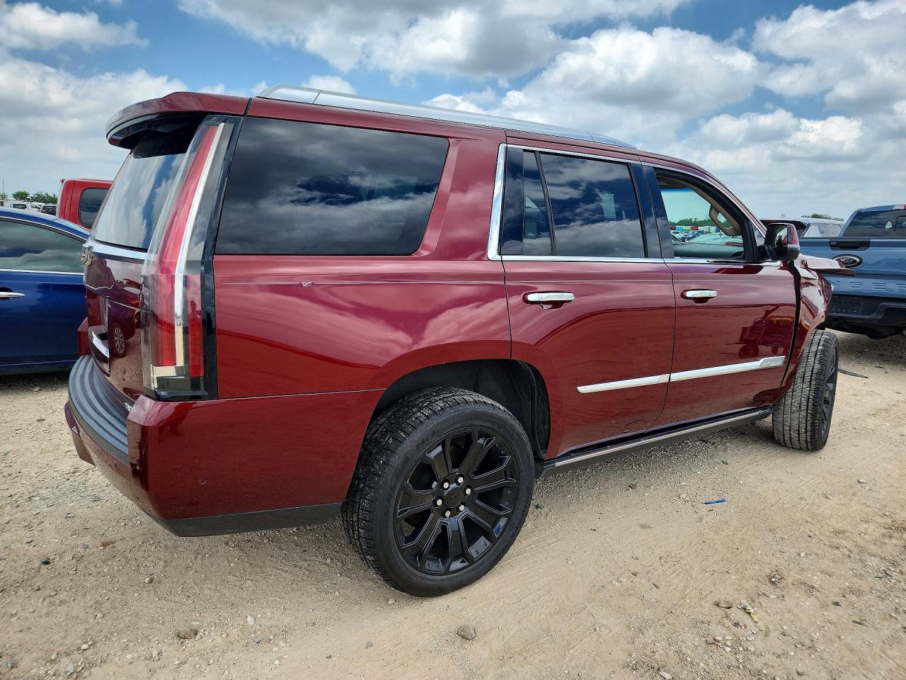 2019 CADILLAC ESCALADE