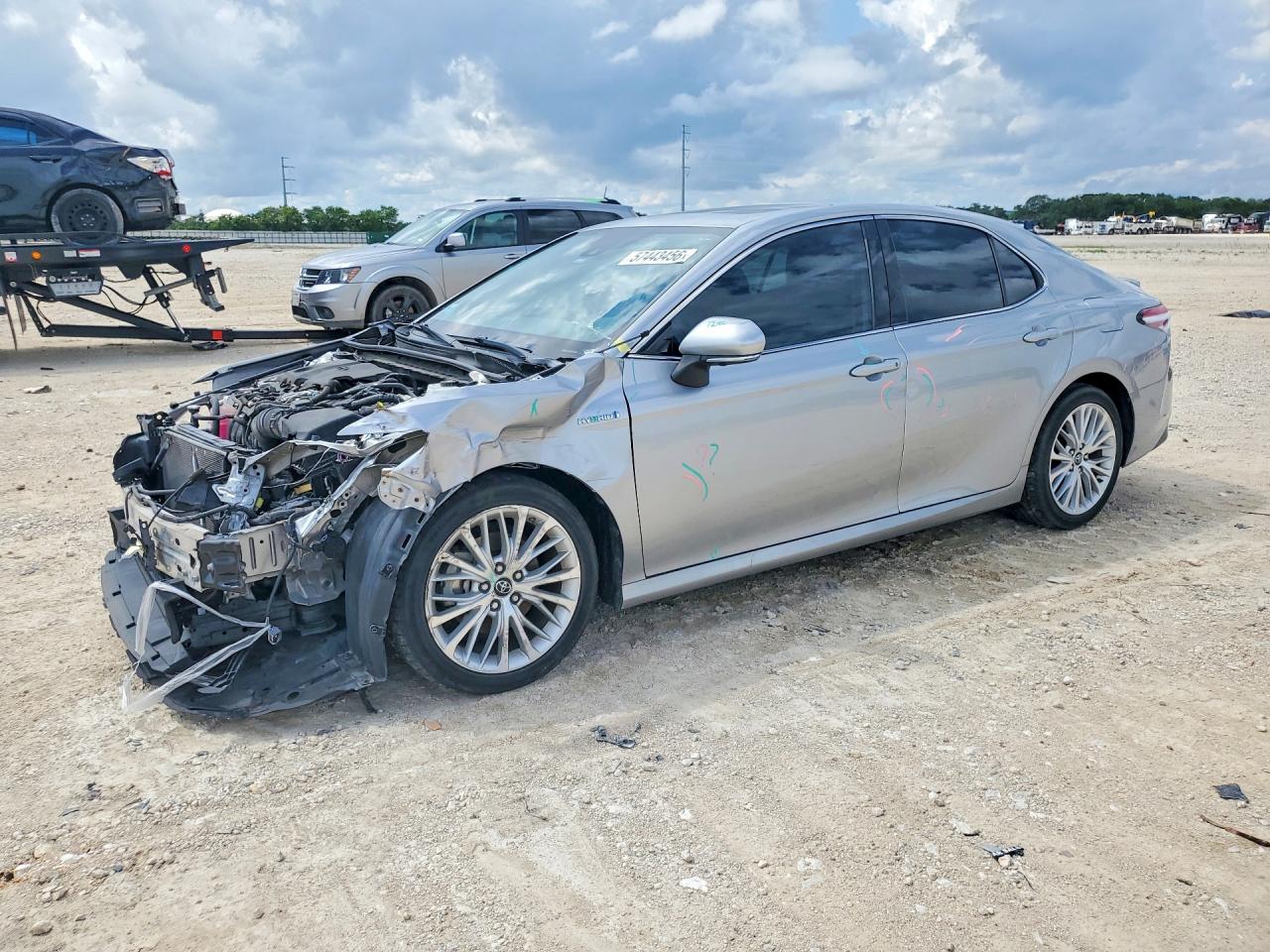 2019 TOYOTA CAMRY SOLA