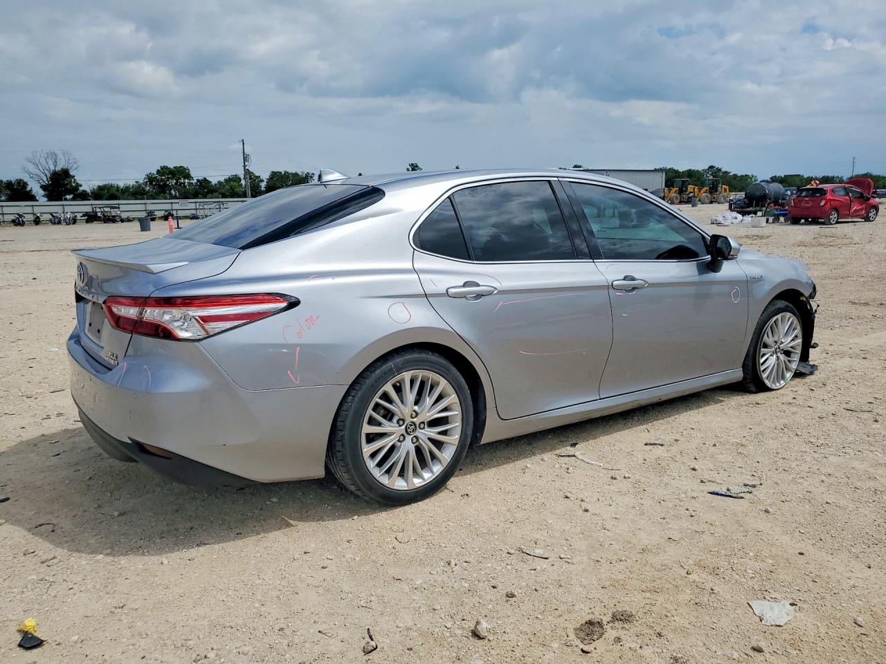 2019 TOYOTA CAMRY SOLA