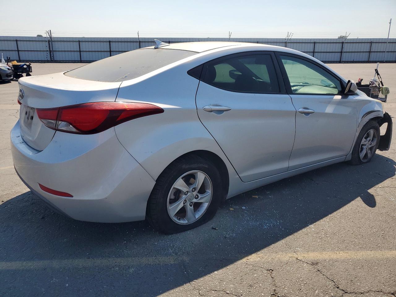 2014 HYUNDAI ELANTRA