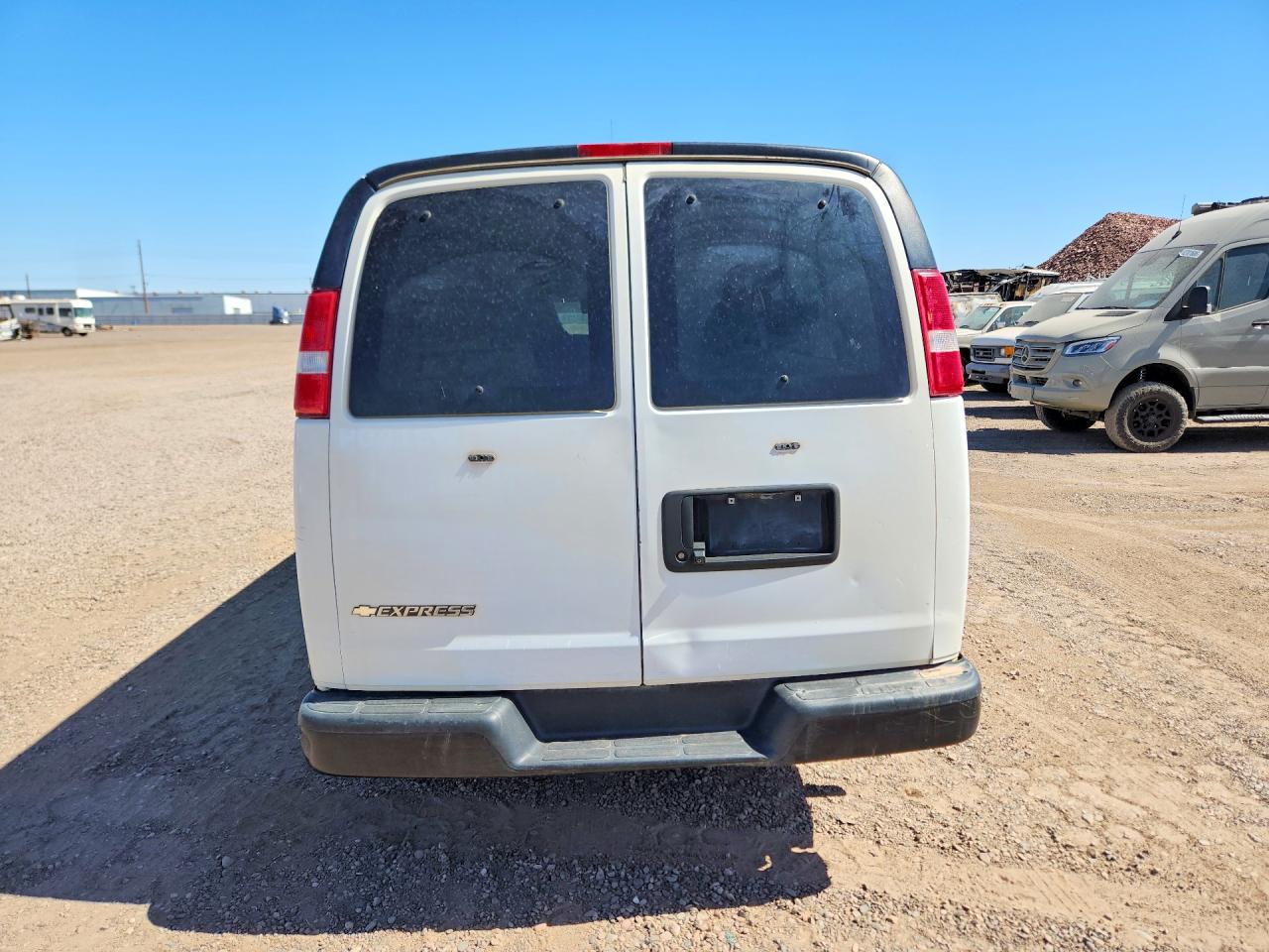 2020 CHEVROLET EXPRESS