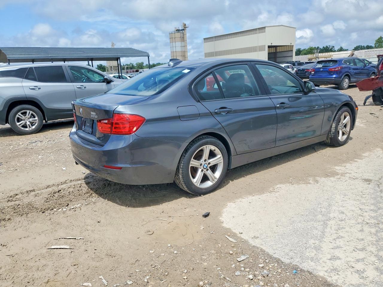 2014 BMW 3 SERIES