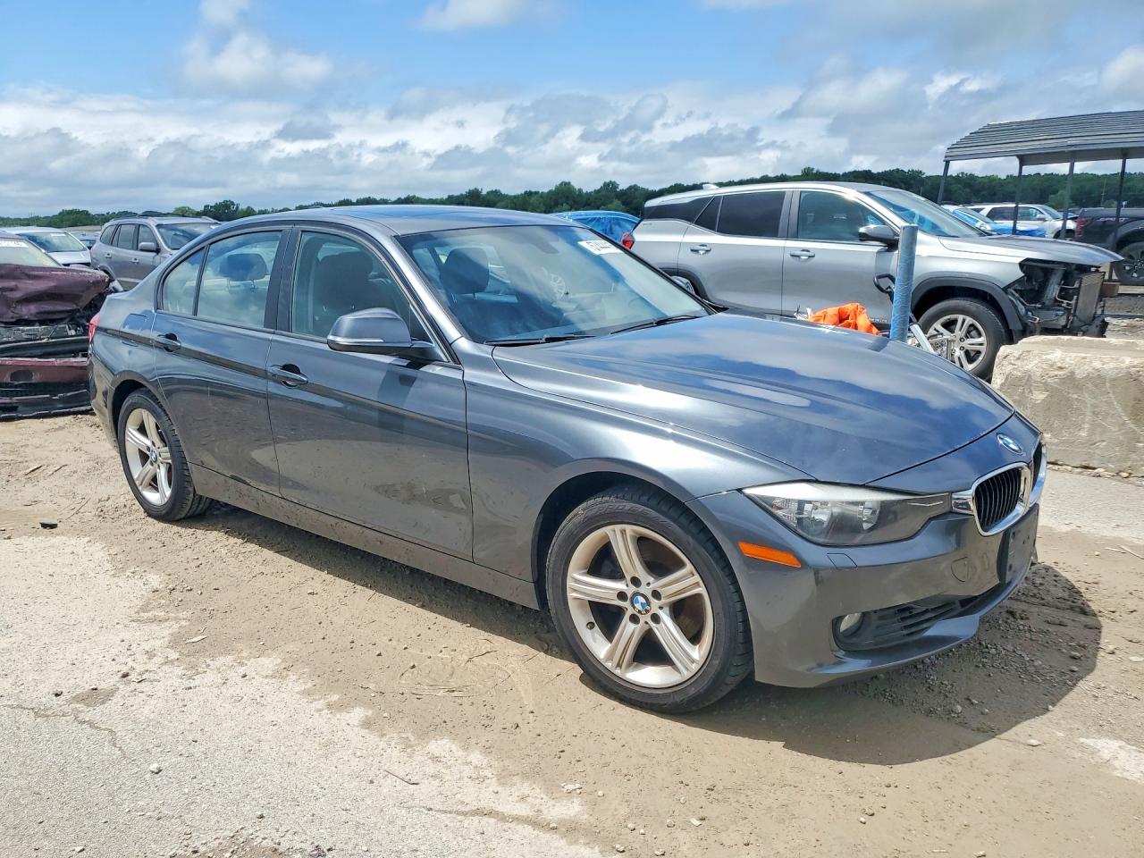 2014 BMW 3 SERIES