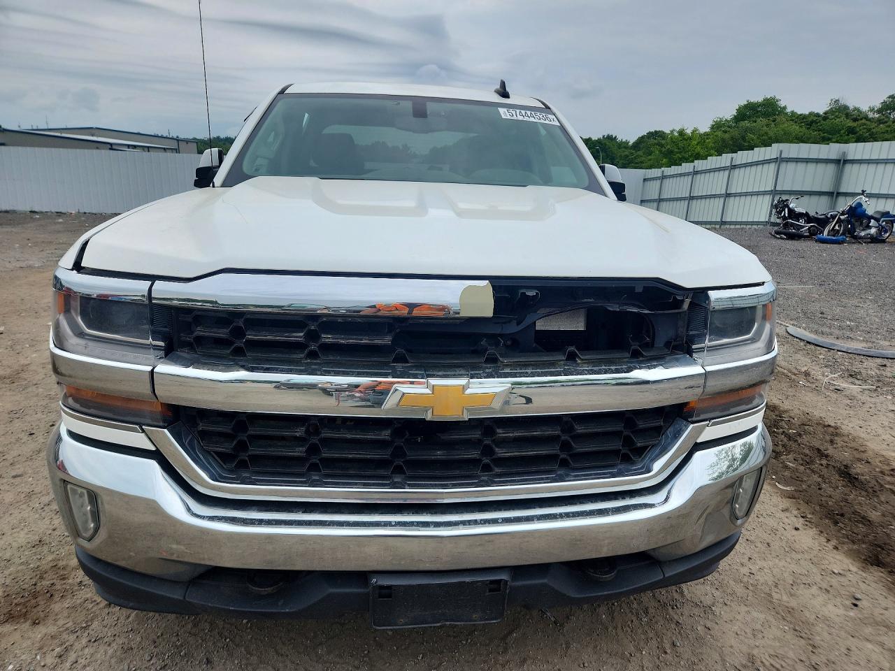 2016 CHEV SILV 1500